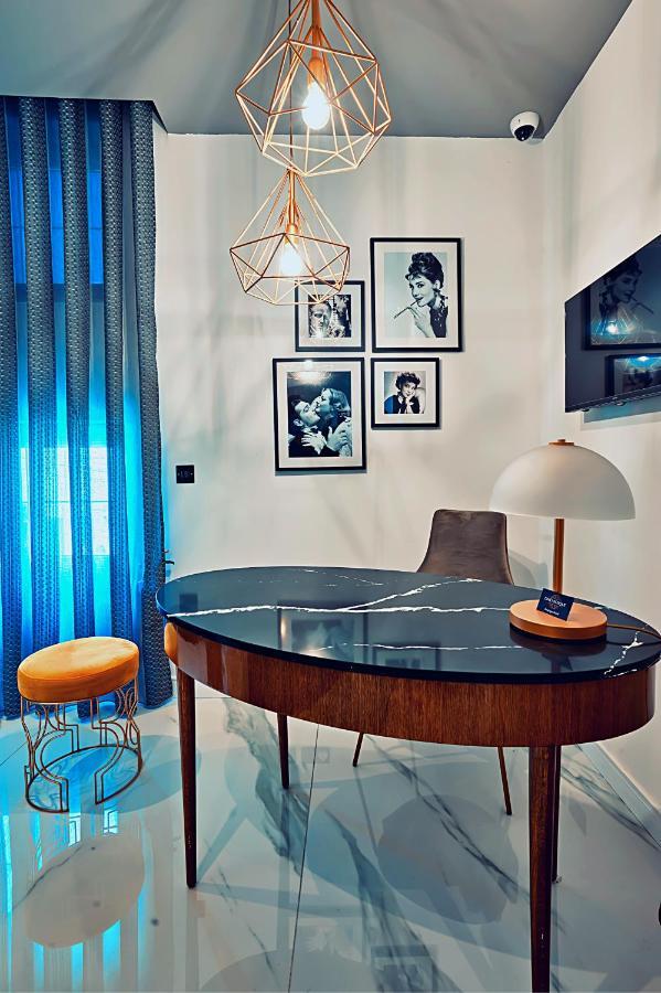 Hotel Cinematique à Mosta Extérieur photo