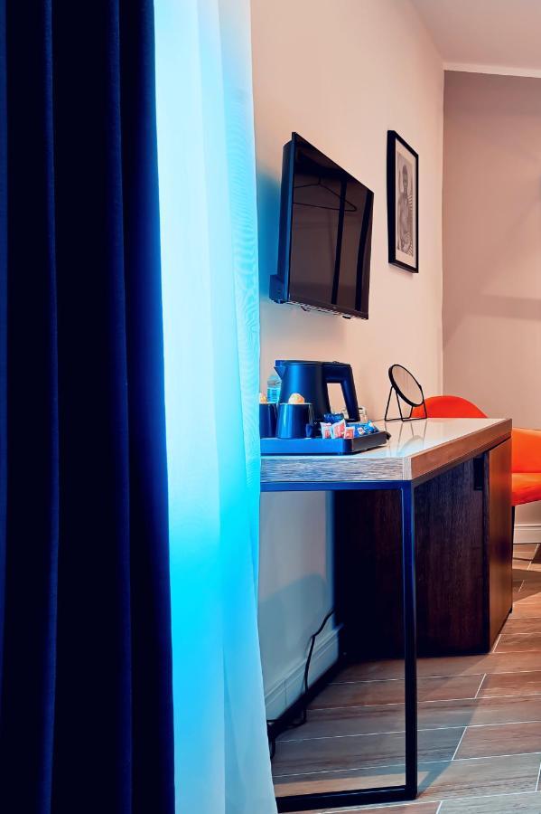 Hotel Cinematique à Mosta Extérieur photo
